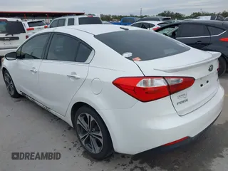 2014 Kia Forte EX with VIN KNAFX4A88E5089308, listed as a IAAI auction lot 41652732 with 226,130 mi miles. Bid and sale history available at carsss.com. Image 3.