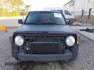 2015 Jeep Patriot Sport z VIN 1C4NJPBA4FD192171, wystawiony jako IAAI lot #42041383 z przebiegiem 137 105 mil mil oraz . Historia ofert i sprzedaży dostępna na DreamBid. Obrazek 13.
