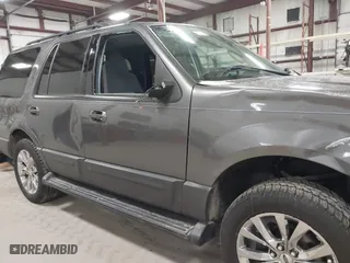 2005 Ford Expedition Special Service with VIN 1FMPU16555LA94194, listed as a IAAI auction lot 41705190 with 86,637 mi miles. Bid and sale history available at carsss.com. Image 12.