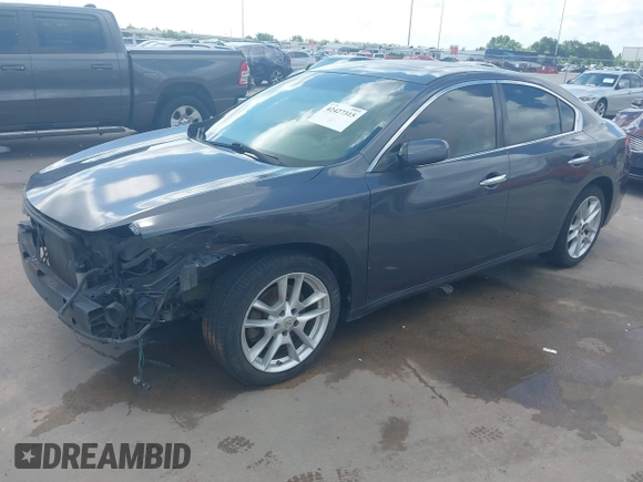 2010 Nissan Maxima SV z VIN 1N4AA5AP5AC820574, wystawiony jako IAAI lot #42427315 z przebiegiem 235 213 mil mil oraz . Historia ofert i sprzedaży dostępna na DreamBid. Obrazek 19.