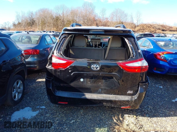 2015 Toyota Sienna Ltd with VIN 5TDDK3DC9FS124680, listed as a IAAI auction lot 41064112 with 46,876 mi miles. Bid and sale history available at carsss.com. Image 6.