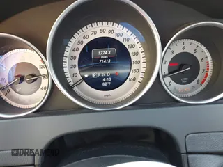 2013 Mercedes-Benz C 250 с VIN WDDGJ4HB9DF963125, выставлен на аукционе IAAI как лот 42725863 с пробегом 71 413 миль миль и . История ставок и продаж доступна на DreamBid. Изображение 7.