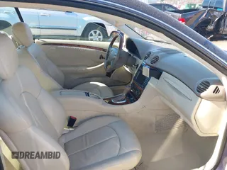 2008 Mercedes-Benz CLK 350 with VIN WDBTJ56H78F239864, listed as a IAAI auction lot 41634421 with 160,664 mi miles and . Bid and sale history available at carsss.com. Image 5.