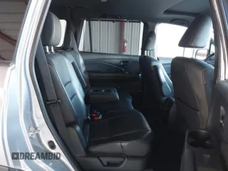 2019 Honda Passport EX-L with VIN 5FNYF7H58KB001928, listed as a IAAI auction lot 41862168 with 102,743 mi miles and . Bid and sale history available at carsss.com. Image 8.
