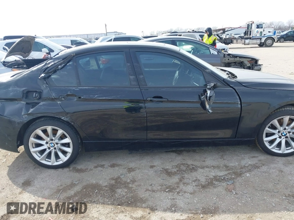 2018 BMW 3 Series 320i xDrive with VIN WBA8E5G53JNU45630, listed as a IAAI auction lot 41561495 with 110,058 mi miles. Bid and sale history available at carsss.com. Image 13.