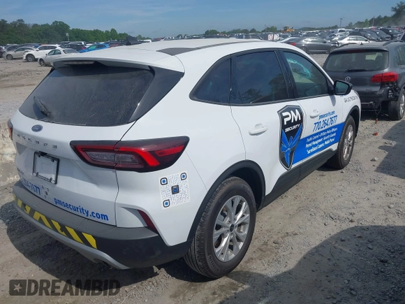 2025 Ford Escape Active z VIN 1FMCU0GNXSUA45604, wystawiony jako IAAI lot #42136960 z przebiegiem 4 161 mil mil oraz . Historia ofert i sprzedaży dostępna na DreamBid. Obrazek 4.