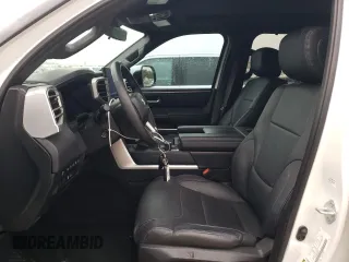 2022 Toyota Tundra 2WD Platinum with VIN 5TFNA5AB6NX003726, listed as a Copart auction lot 69110202 with 5,665 mi miles. Bid and sale history available at carsss.com. Image 7.