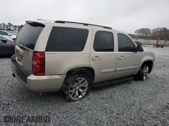 2007 Chevrolet Tahoe LT с VIN 1GNFC13077J260426, выставлен на аукционе Copart как лот 80866964 с пробегом 221 203 миль миль и Списание • Salvage title. История ставок и продаж доступна на DreamBid. Изображение 3.