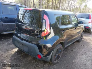 2015 Kia Soul with VIN KNDJN2A23F7131828, listed as a IAAI auction lot 41945277 with 150,000 mi miles. Bid and sale history available at carsss.com. Image 4.