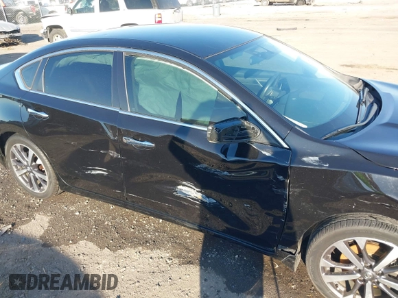 2017 Nissan Altima SR with VIN 1N4AL3AP0HN361273, listed as a IAAI auction lot 41583479 with 71,846 mi miles and . Bid and sale history available at carsss.com. Image 6.