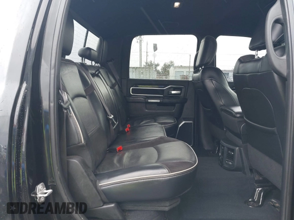 2019 Ram 2500 Laramie with VIN 3C6UR5FL7KG548833, listed as a IAAI auction lot 41557588 with 169,414 mi miles. Bid and sale history available at carsss.com. Image 8.