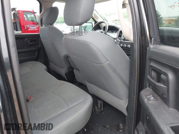 2018 Ram 1500 Express with VIN 1C6RR7FG7JS167415, listed as a IAAI auction lot 42395246 with 113,236 mi miles and . Bid and sale history available at DreamBid. Image 8.