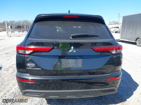 2022 Mitsubishi Outlander ES with VIN JA4J3TA83NZ008124, listed as a IAAI auction lot 41690447 with 55,980 mi miles. Bid and sale history available at carsss.com. Image 16.