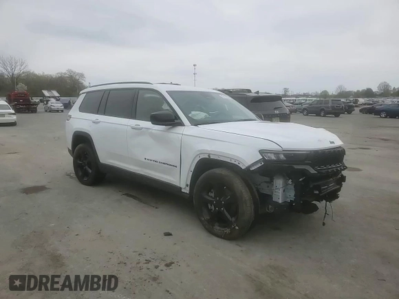 2023 Jeep Grand Cherokee Altitude with VIN 1C4RJKAG2P8874082, listed as a Copart auction lot 52119265 with 11,809 mi miles and Salvage title. Bid and sale history available at DreamBid. Image 12.