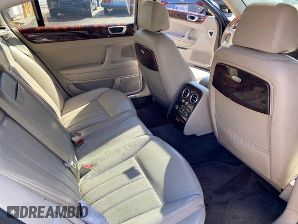2008 Bentley Flying Spur with VIN SCBBR93W98C055885, listed as a Copart auction lot 81457494 with 81,286 mi miles and Clean Title. Bid and sale history available at DreamBid. Image 6.