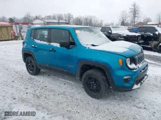 2019 Jeep Renegade Sport with VIN ZACNJBABXKPK59359, listed as a IAAI auction lot 40892958 with 93,271 mi miles. Bid and sale history available at carsss.com. Image 1.