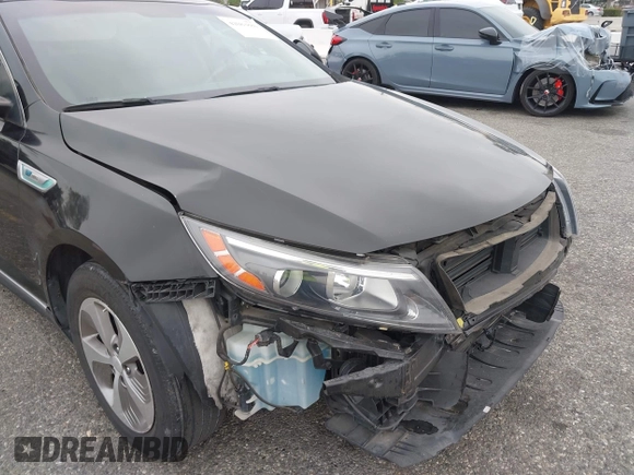 2015 Kia Optima with VIN KNAGM4AD0F5080663, listed as a IAAI auction lot 42083880 with 119,661 mi miles and . Bid and sale history available at carsss.com. Image 18.