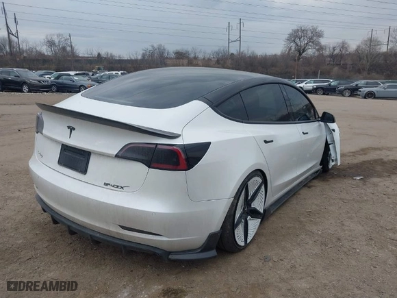 2021 Tesla Model 3 Performance with VIN 5YJ3E1EC5MF059625, listed as a IAAI auction lot 41652748 with 63,287 mi miles. Bid and sale history available at carsss.com. Image 20.