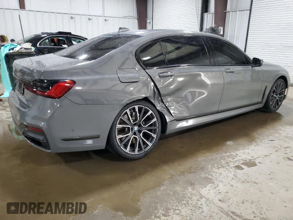 2021 BMW 7 Series 750i xDrive with VIN WBA7U2C0XMCF73616, listed as a Copart auction lot 62939935 with 57,052 mi miles and Salvage title. Bid and sale history available at DreamBid. Image 3.