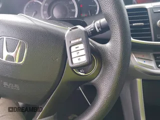 2013 Honda Accord EX с VIN 1HGCR2F72DA160742, выставлен на аукционе IAAI как лот 41810380 с пробегом 162 830 миль миль и . История ставок и продаж доступна на DreamBid. Изображение 11.