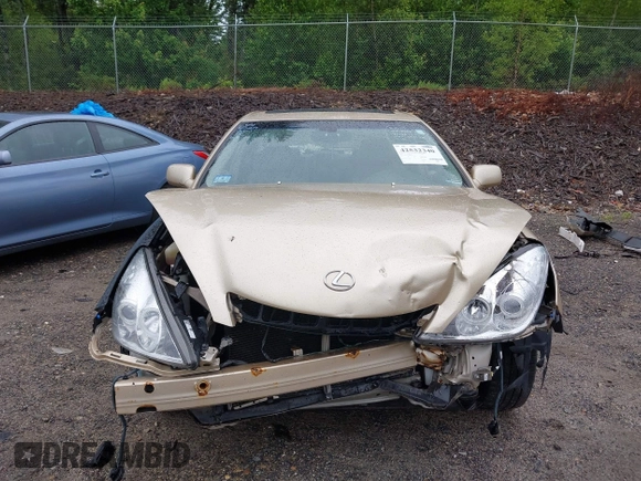 2002 Lexus ES 300 z VIN JTHBF30G720057657, wystawiony jako IAAI lot #42532340 z przebiegiem 247 680 mil mil oraz . Historia ofert i sprzedaży dostępna na DreamBid. Obrazek 12.