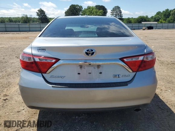 2017 Toyota Camry Hybrid LE z VIN 4T1BD1FK3HU207767, wystawiony jako Copart lot #56944035 z przebiegiem 176 885 mil mil oraz Czysty tytuł • Clean title. Historia ofert i sprzedaży dostępna na DreamBid. Obrazek 6.