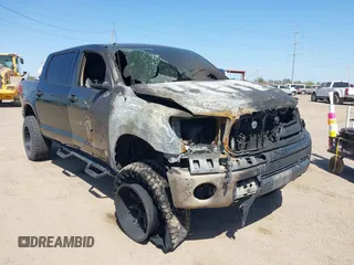 2011 Toyota Tundra 4WD Truck with VIN 5TFDW5F11BX182122, listed as a IAAI auction lot 41776414 with 1 mi miles. Bid and sale history available at carsss.com. Image 6.