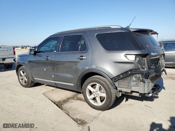 2018 Ford Explorer XLT with VIN 1FM5K7D89JGA31227, listed as a Copart auction lot 46354405 with 114,018 mi miles and Salvage Title. Bid and sale history available at carsss.com. Image 2.