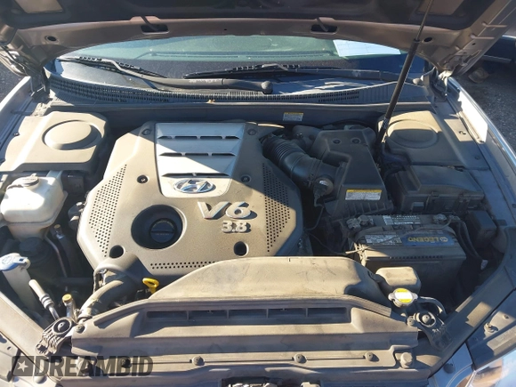 2006 Hyundai Azera SE with VIN KMHFC46F96A081955, listed as a IAAI auction lot 41821224 with 160,449 mi miles and . Bid and sale history available at DreamBid. Image 10.