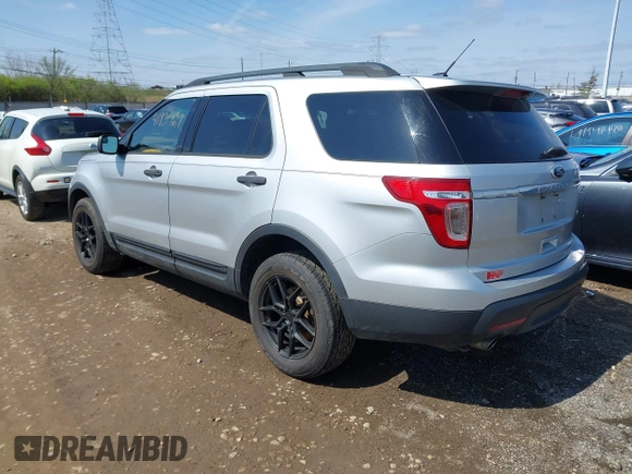 2014 Ford Explorer with VIN 1FM5K8B89EGA12174, listed as a IAAI auction lot 41931727 with 181,125 mi miles and . Bid and sale history available at DreamBid. Image 3.