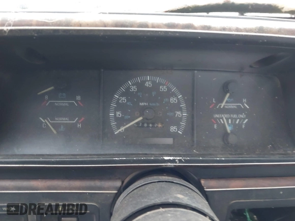 1990 Ford F-150 "S" with VIN 1FTDF15Y4LNB46798, listed as a IAAI auction lot 41767651 with 578,470 mi miles. Bid and sale history available at carsss.com. Image 7.