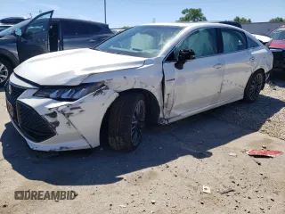2019 Toyota Avalon Limited Hybrid z VIN 4T1B21FB6KU010122, wystawiony jako Copart lot #60954194 z przebiegiem 43 472 mil mil oraz Nie do naprawy • Non repairable. Historia ofert i sprzedaży dostępna na DreamBid. Obrazek 1.