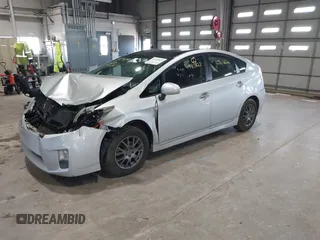 2010 Toyota Prius II with VIN JTDKN3DU1A0135594, listed as a IAAI auction lot 41940822 with 206,410 mi miles. Bid and sale history available at carsss.com. Image 17.