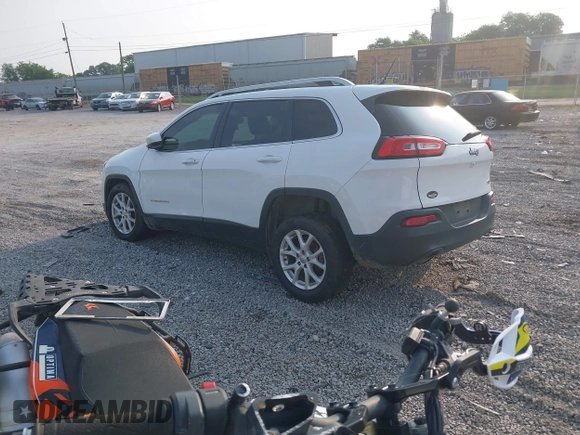 2018 Jeep Cherokee Latitude with VIN 1C4PJLCB3JD552189, listed as a IAAI auction lot 42350120 with 135,627 mi miles and . Bid and sale history available at DreamBid. Image 3.