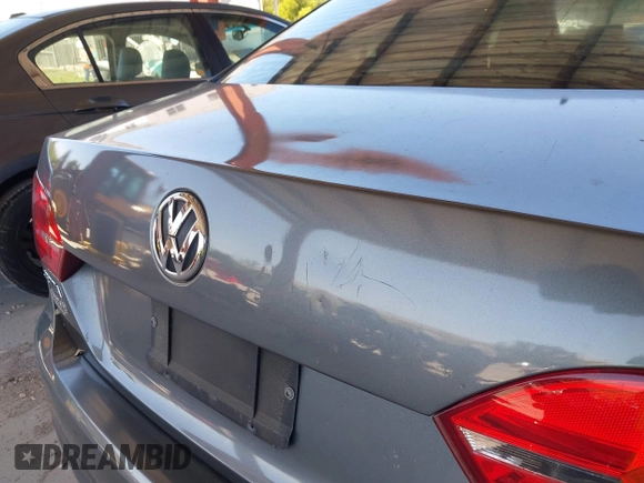 2012 Volkswagen Jetta Sedan SE w/Convenience with VIN 3VWDX7AJ6CM407834, listed as a IAAI auction lot 42013215 with 168,035 mi miles. Bid and sale history available at carsss.com. Image 15.