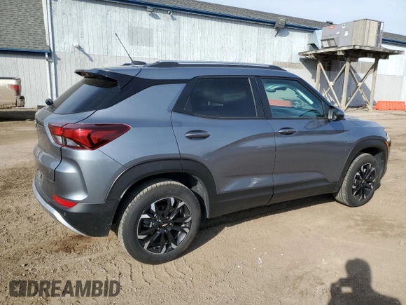 2021 Chevrolet TrailBlazer LT with VIN KL79MRSL6MB172824, listed as a Copart auction lot 49166385 with 79,168 mi miles and Salvage Title. Bid and sale history available at DreamBid. Image 3.