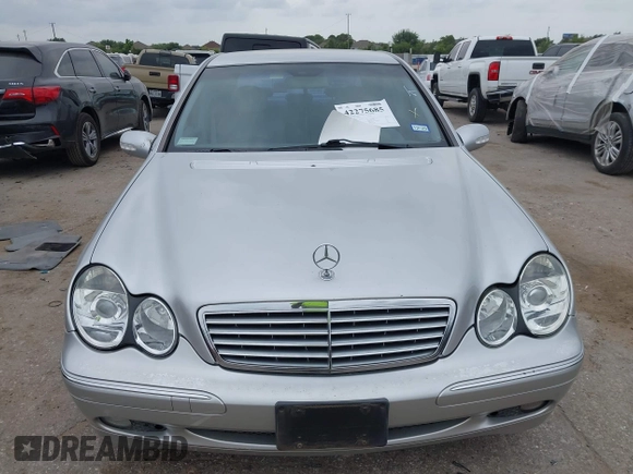 2003 Mercedes-Benz C 240 with VIN WDBRF61J33F316315, listed as a IAAI auction lot 42275685 with Not provided miles and . Bid and sale history available at DreamBid. Image 12.