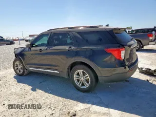 2022 Ford Explorer XLT z VIN 1FMSK7DH3NGA83915, wystawiony jako Copart lot #50222075 z przebiegiem 71 265 mil mil oraz Szkoda całkowita • Salvage title. Historia ofert i sprzedaży dostępna na DreamBid. Obrazek 2.