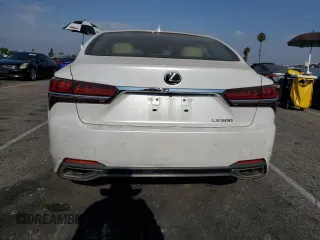 2018 Lexus LS with VIN JTHB51FF0J5006279, listed as a Copart auction lot 62693794 with 63,617 mi miles and Salvage Title. Bid and sale history available at carsss.com. Image 6.
