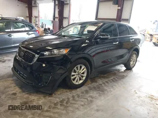 2020 Kia Sorento LX z VIN 5XYPG4A36LG644112, wystawiony jako IAAI lot #42115141 z przebiegiem 101 170 mil mil oraz . Historia ofert i sprzedaży dostępna na DreamBid. Obrazek 19.
