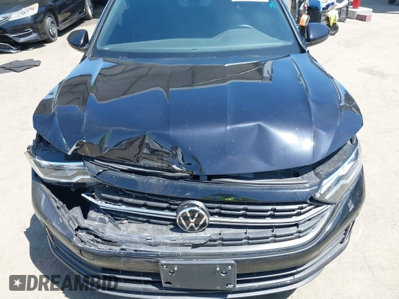 2023 Volkswagen Jetta Sport with VIN 3VWBM7BU1PM041957, listed as a IAAI auction lot 42293989 with 31,737 mi miles and . Bid and sale history available at DreamBid. Image 6.