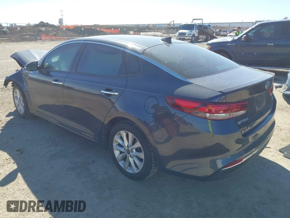 2018 Kia Optima LX with VIN 5XXGT4L3XJG244855, listed as a IAAI auction lot 41679341 with 43,230 mi miles. Bid and sale history available at carsss.com. Image 3.