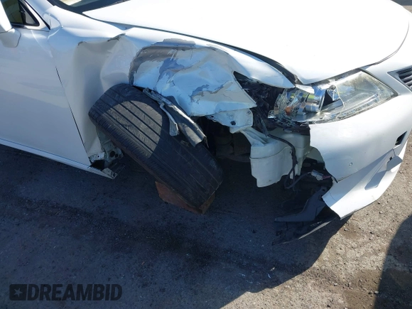 2015 Lexus ES 300h with VIN JTHBW1GG9F2085576, listed as a IAAI auction lot 42386317 with 142,788 mi miles and . Bid and sale history available at DreamBid. Image 6.