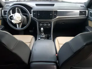 2023 Volkswagen Atlas SE with VIN 1V2KC2CA7PC220811, listed as a Copart auction lot 88806895 with 26,912 mi miles and Salvage title. Bid and sale history available at DreamBid. Image 8.