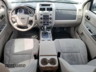 2010 Ford Escape Hybrid z VIN 1FMCU5K30AKC13098, wystawiony jako Copart lot #53623855 z przebiegiem 206 975 mil mil oraz Szkoda całkowita • Salvage title. Historia ofert i sprzedaży dostępna na DreamBid. Obrazek 8.