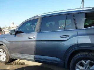 2018 Volkswagen Atlas S z VIN 1V2AP2CA2JC599675, wystawiony jako IAAI lot #42527327 z przebiegiem 84 445 mil mil oraz . Historia ofert i sprzedaży dostępna na DreamBid. Obrazek 14.