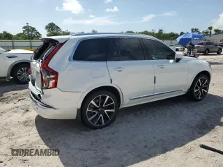 2023 Volvo XC90 Plus with VIN YV4062PN5P1978068, listed as a Copart auction lot 60688515 with 24,148 mi miles and Salvage title. Bid and sale history available at DreamBid. Image 3.