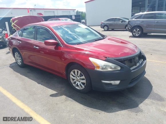 2015 Nissan Altima 2.5 S with VIN 1N4AL3AP4FC455035, listed as a IAAI auction lot 41997177 with 182,329 mi miles. Bid and sale history available at carsss.com. Image 1.