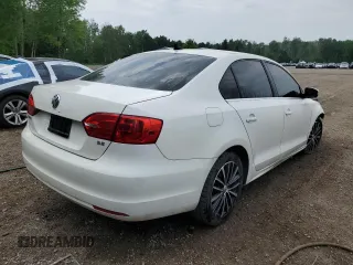 2013 Volkswagen Jetta SEL with VIN 3VWLX7AJ3DM449519, listed as a Copart auction lot 56402775 with 120,127 mi miles and Salvage title. Bid and sale history available at DreamBid. Image 3.