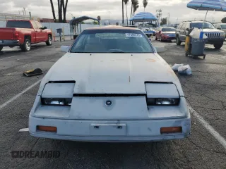 1984 Nissan 300ZX GS z VIN JN1HZ16S3EX004049, wystawiony jako Copart lot #47688245 z przebiegiem 121 060 mil mil oraz Czysty tytuł • Clean title. Historia ofert i sprzedaży dostępna na DreamBid. Obrazek 5.